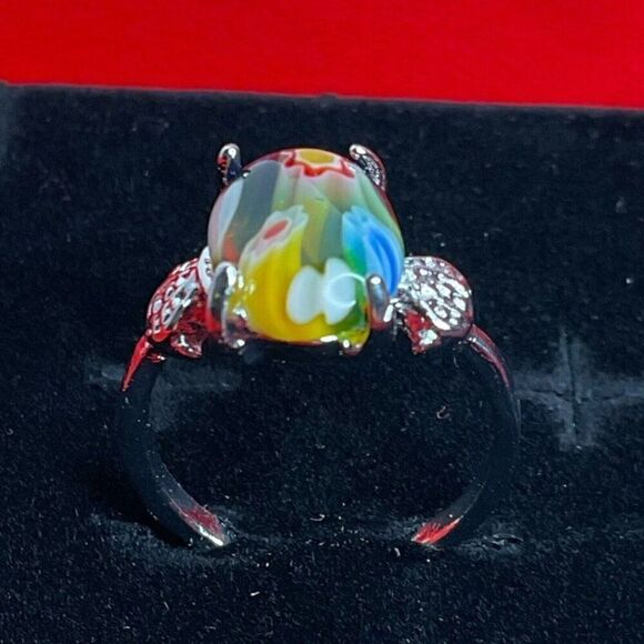 UB Jewelry - NWT Women’s Flowers Red Tumbled Stone Silver Steel Cute Ring Size 19/US10